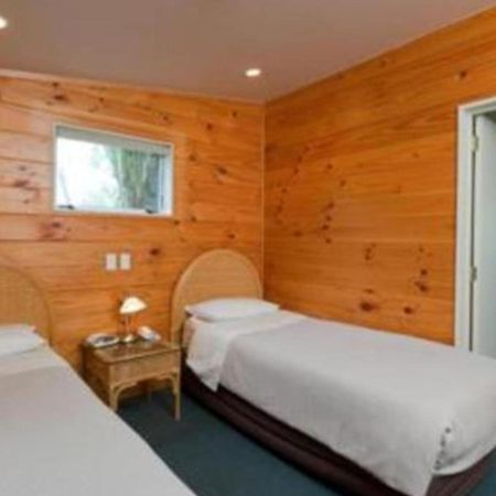 Pauanui Pines Motor alojamiento Habitación foto