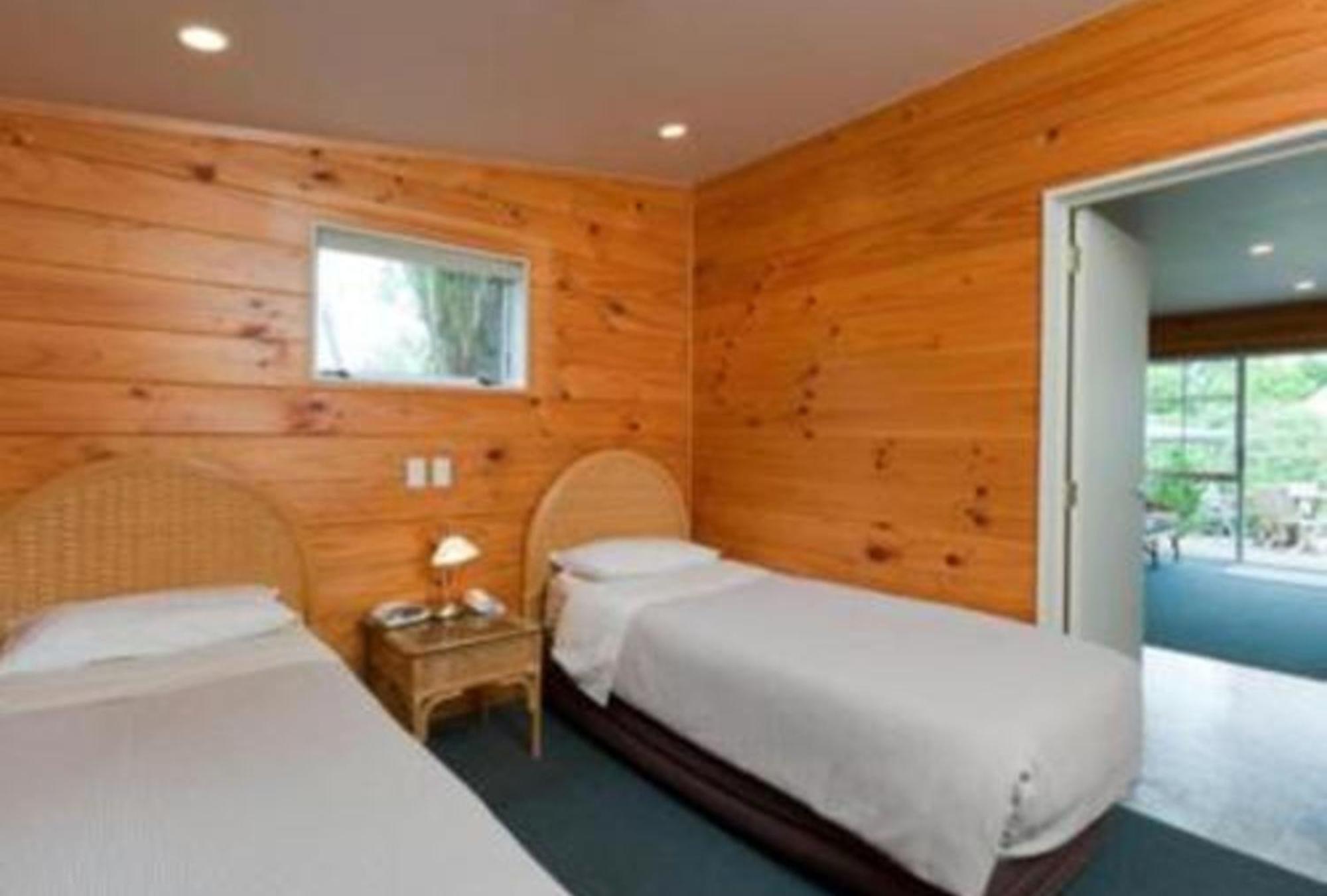 Pauanui Pines Motor alojamiento Habitación foto